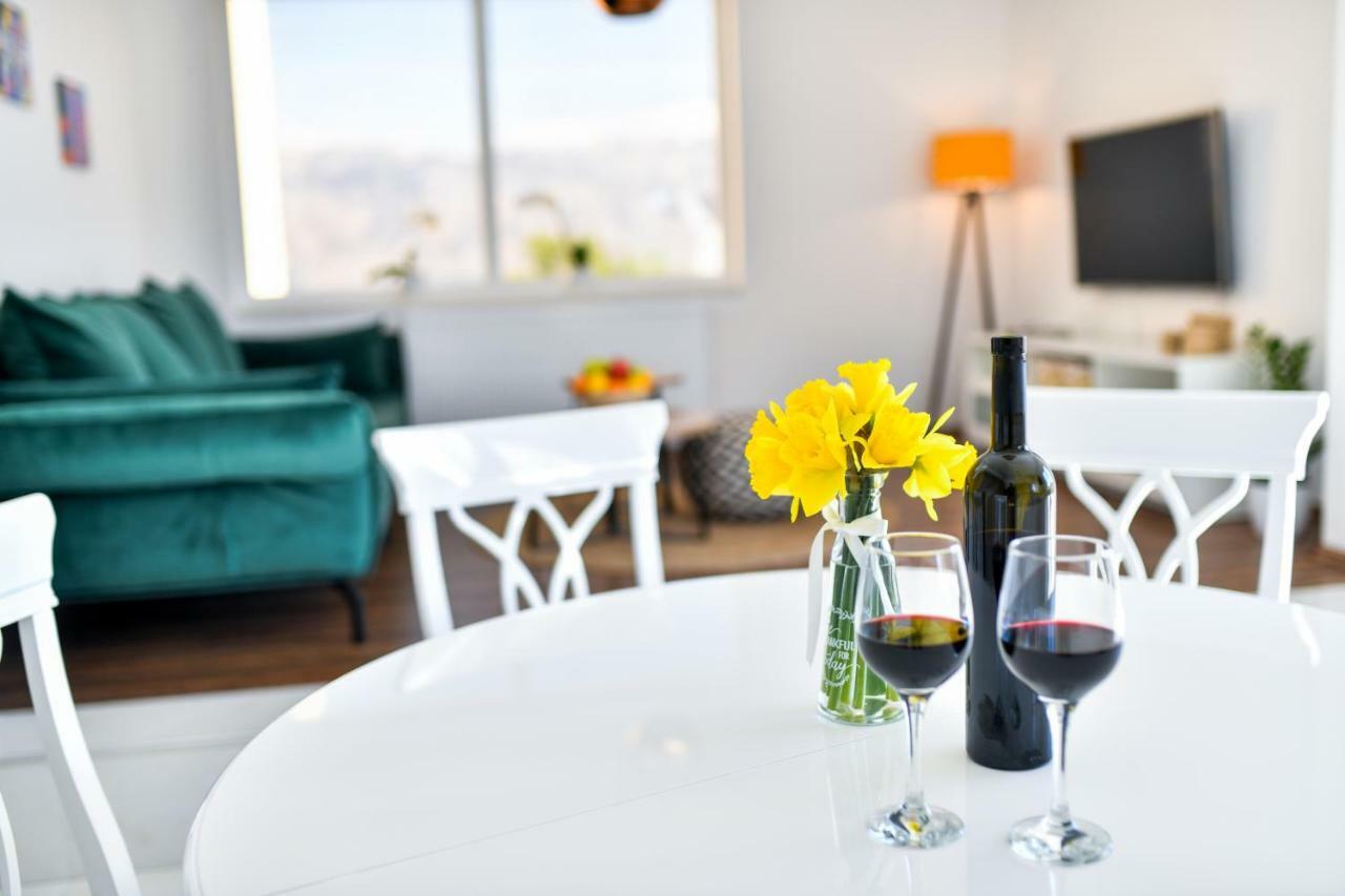 Apartman Space Ražanac Esterno foto